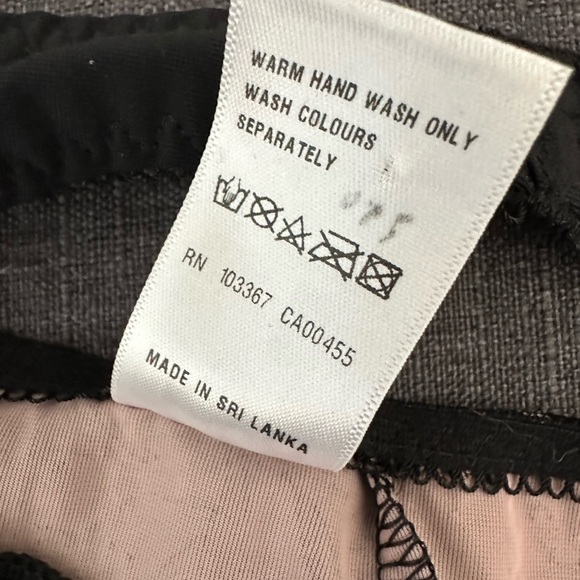 FREYA Deco Darling Black Lace Floral Garter Belt and Panty Set with bows & gem - Picture 7 of 12